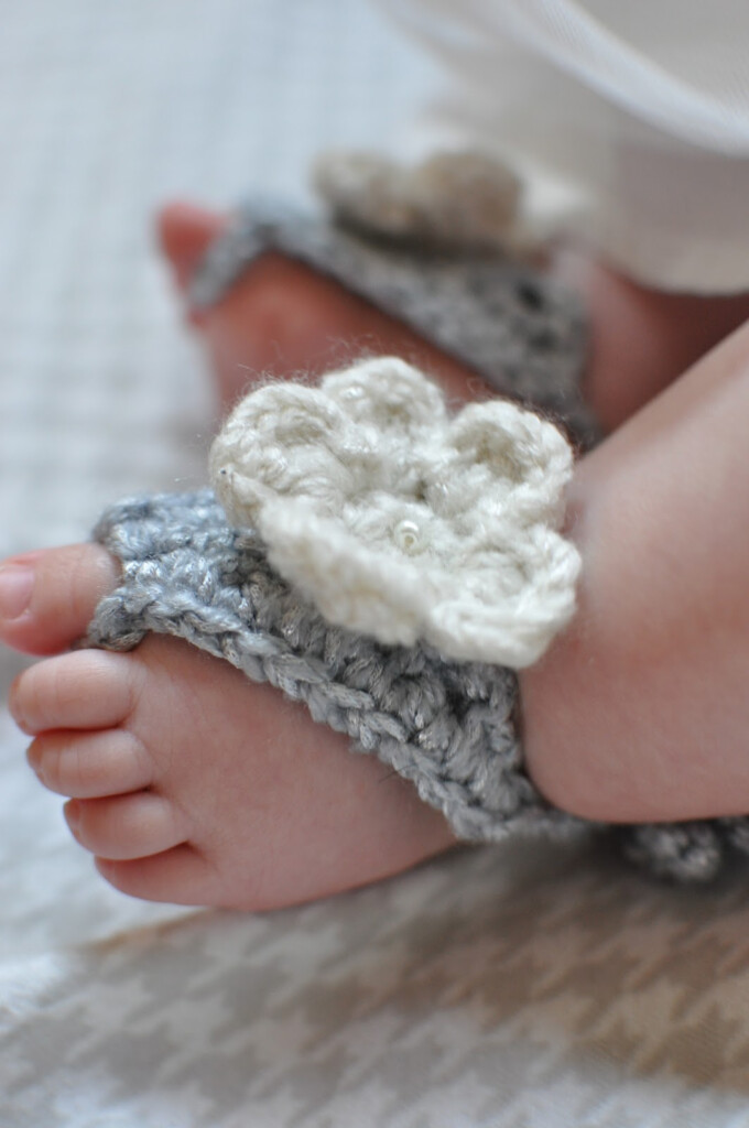 60 Adorable And FREE Crochet Baby Sandals Patterns