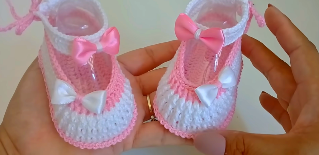 Crochet Baby Girl Shoes In 20 Minutes Crochet Ideas