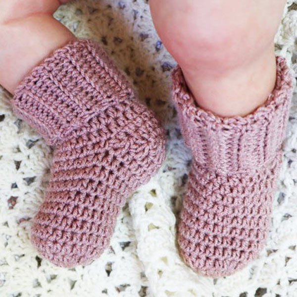 Crochet Baby Socks Free Crochet Pattern Adorecrea