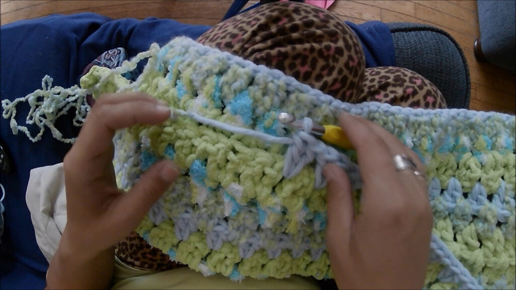 Easy Baby Blanket Using Bernat Baby Bundle Yarn Crochet YouTube