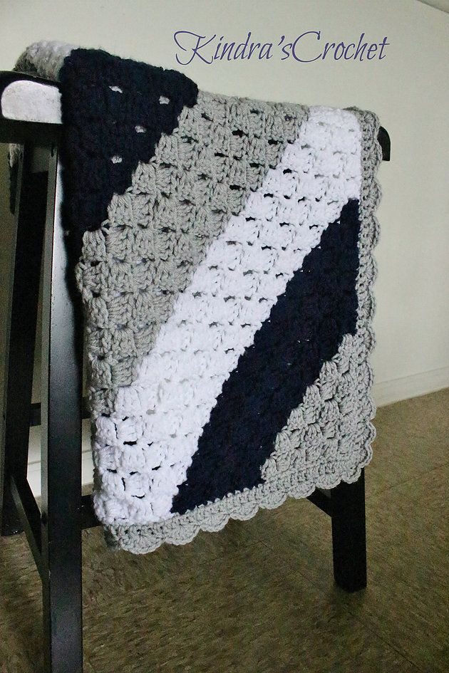 Kindra s Crochet Corner to Corner C2C Navy Gray Grey Mist And White 
