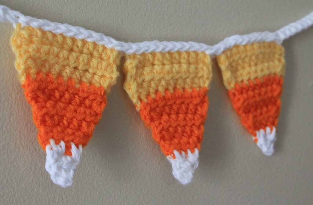 Kozy Co Crocheted Candy Corn Bunting A Pattern