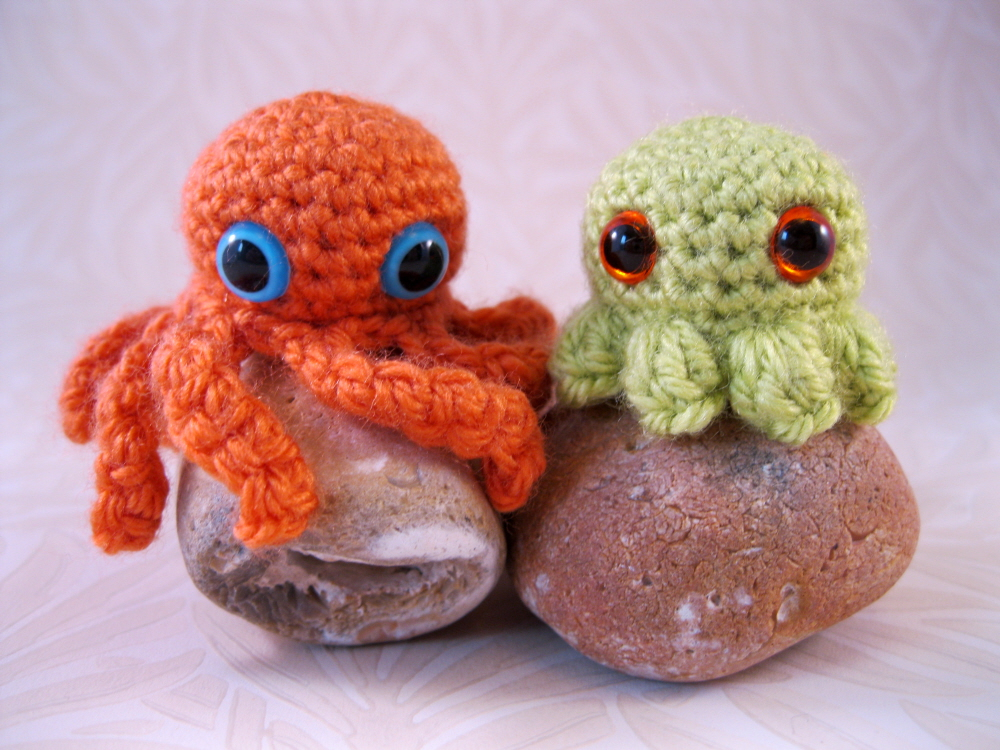 LucyRavenscar Crochet Creatures Mini Crochet Creatures Baby Octopuses