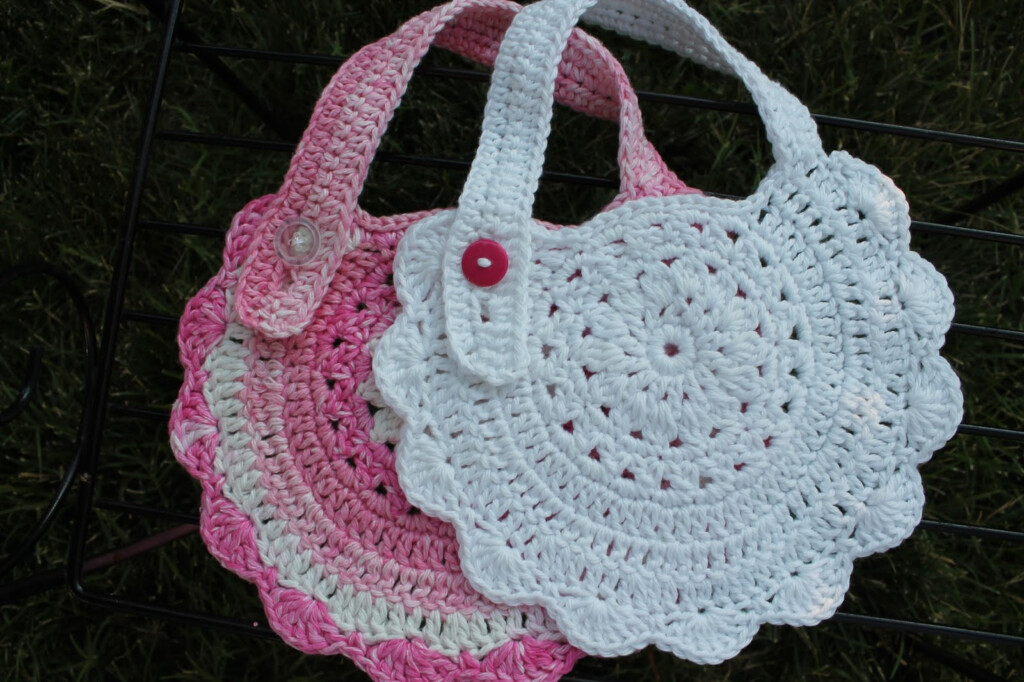 Mi Casa Crochet Baby Bibs