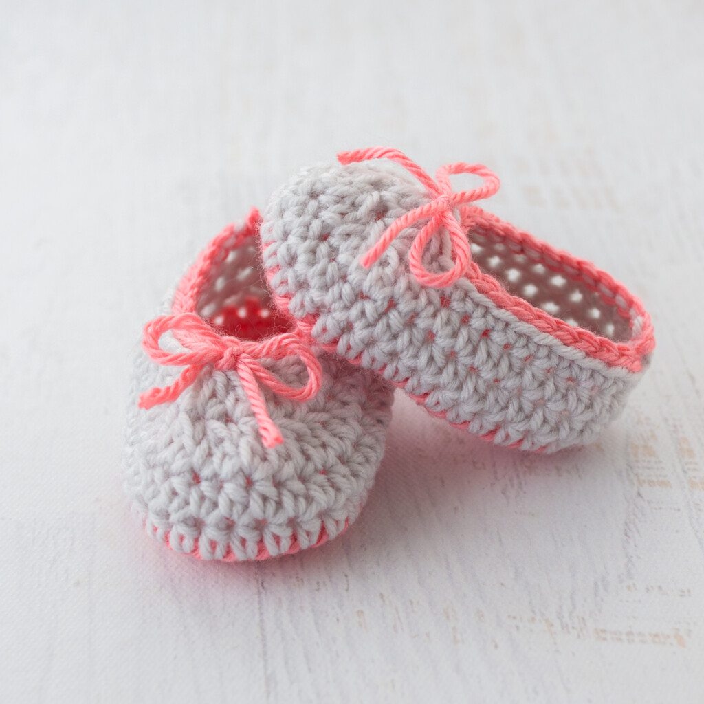 Neon Trim Baby Slippers Free Crochet Pattern Loganberry Handmade