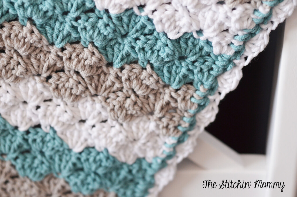 Shell Stitch Baby Blanket Free Crochet Pattern The Stitchin Mommy