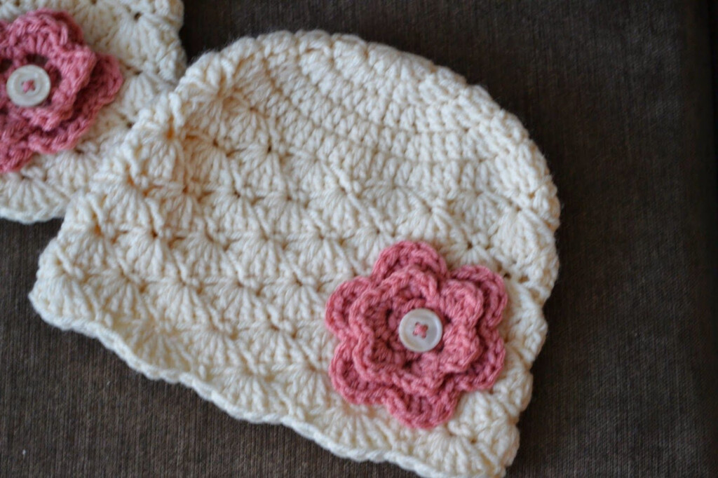 Simple Shells Beanie FREE PATTERN Crochet Baby Cap Crochet Baby Hat 