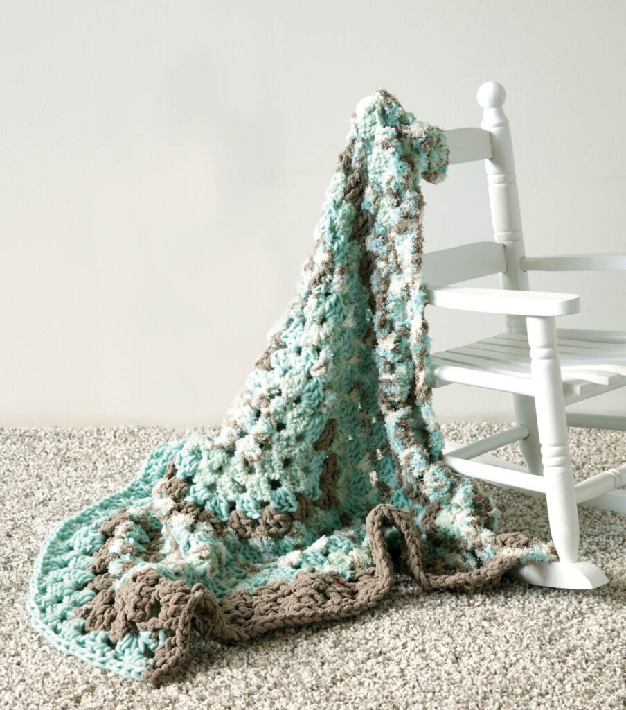 SPEEDY BABY BLANKET Bernat Baby Bundle Aqua Nest 2 Skeins Size U S 