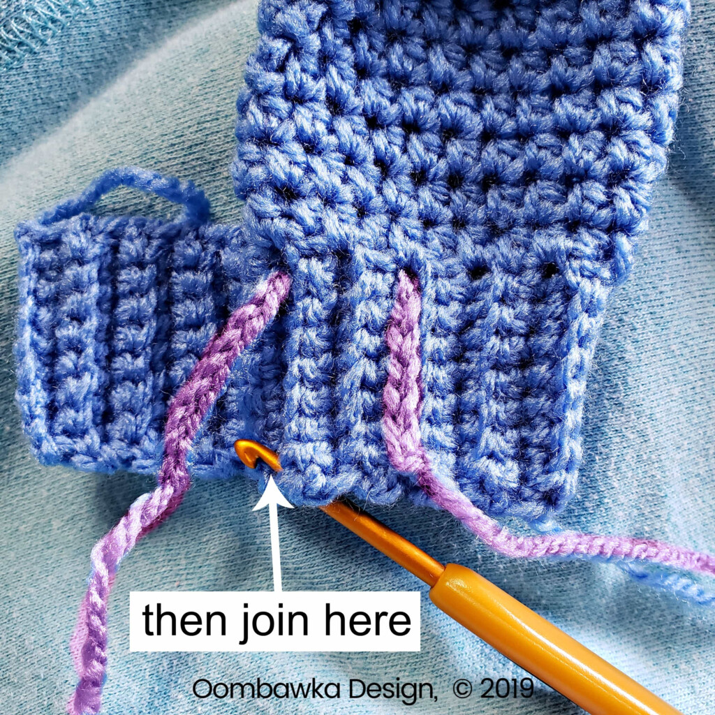 The Easy On No Scratch Baby Mitten Crochet Pattern