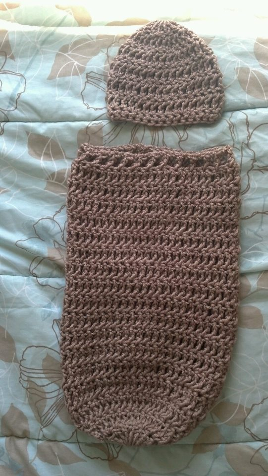 The Knitless Knitter Free Pattern Triple Crochet Newborn Cocoon And Hat